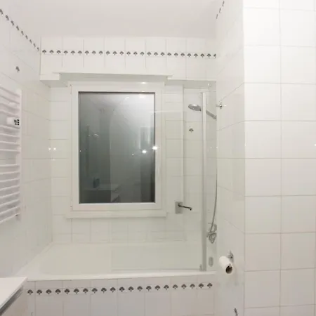 Aurelia Flat * Róma