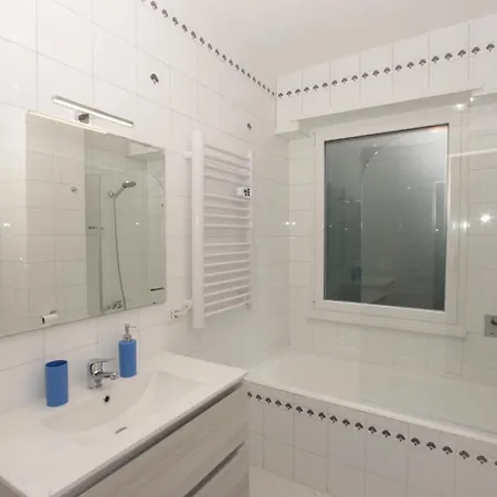 Aurelia Flat Róma